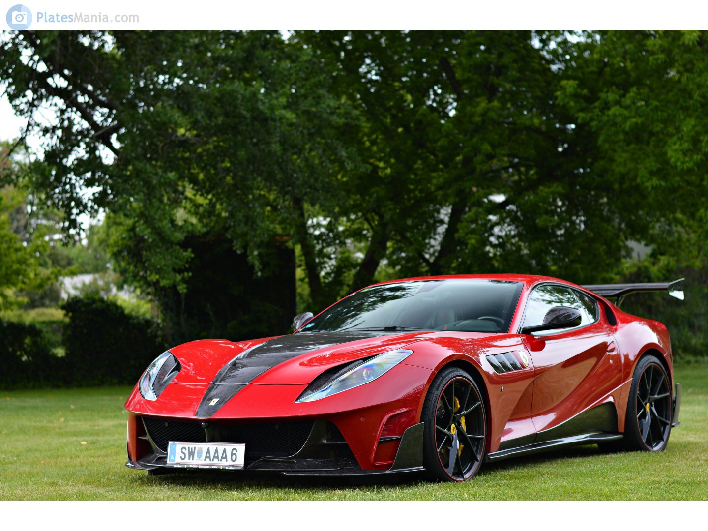 SW AAA 6, Ferrari 812 1st gen Superfast (F152) 2017–2021