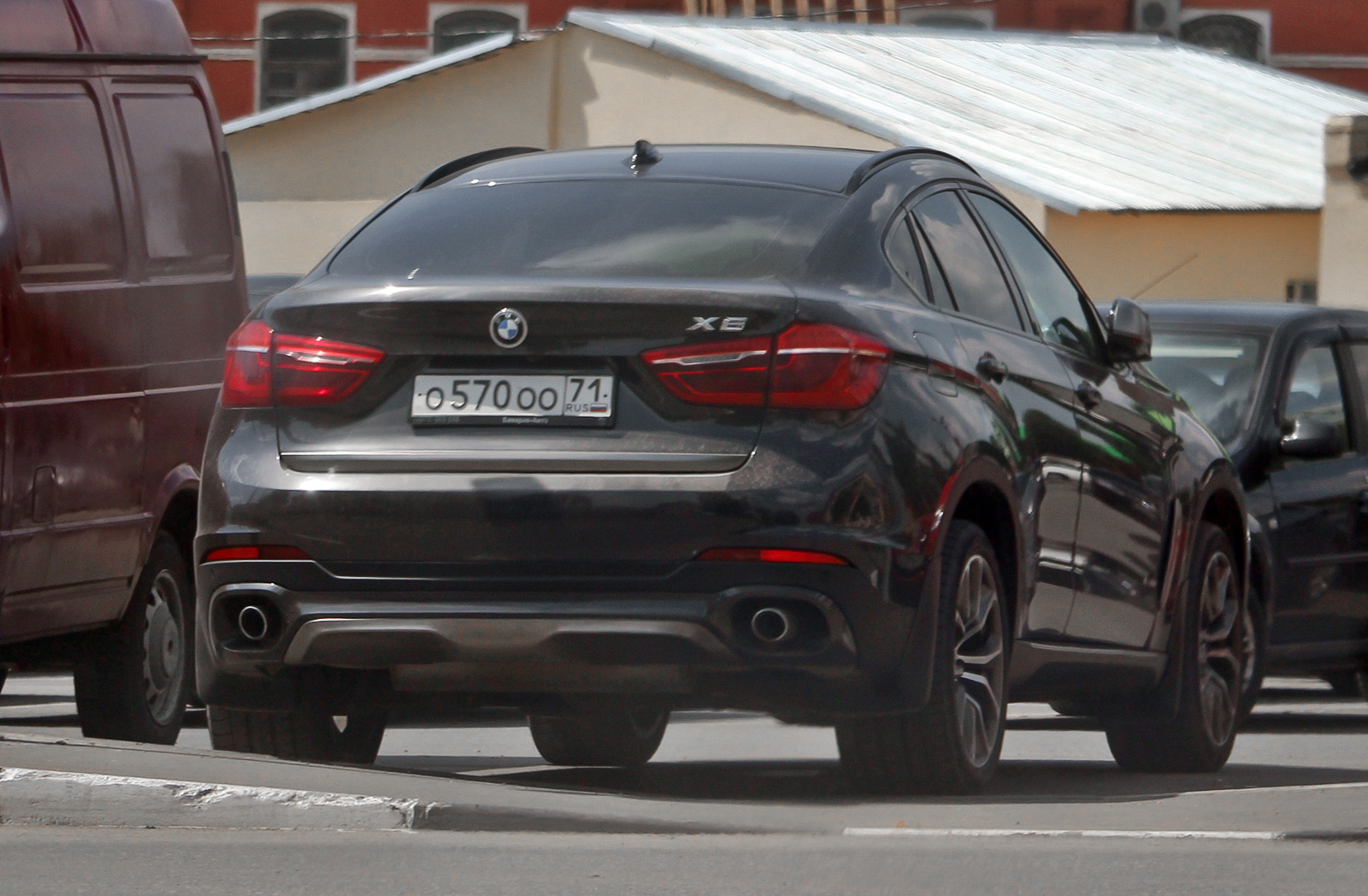 о 570 оо 71, BMW X6 2nd gen (F16), 2014–2019