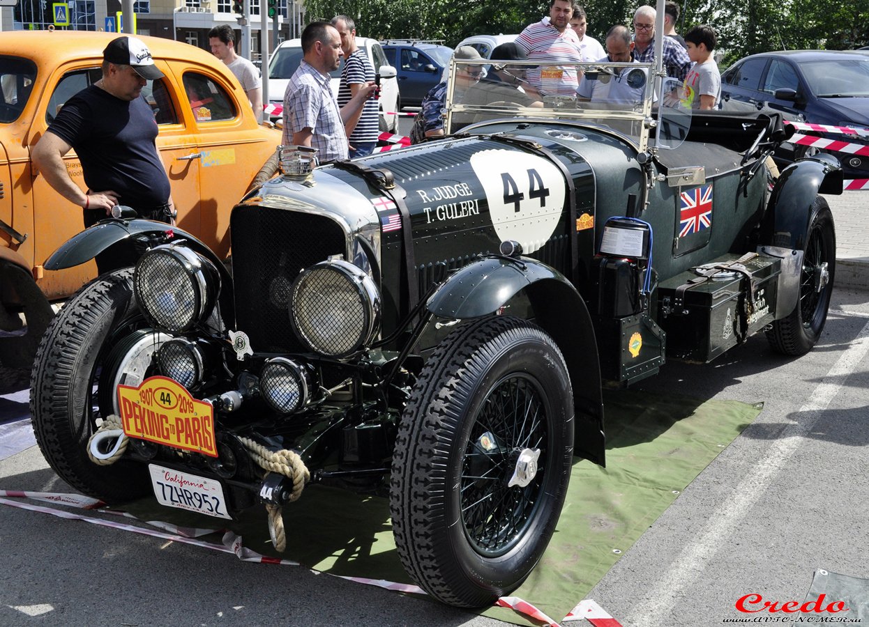 7ZHR952, Bentley 6½ Litre 