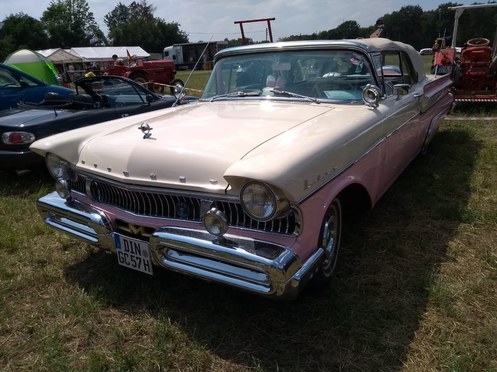 DIN GC 57 H, Mercury Monterey 3rd gen 1957 2-door Convertible (76A), 1956–1957