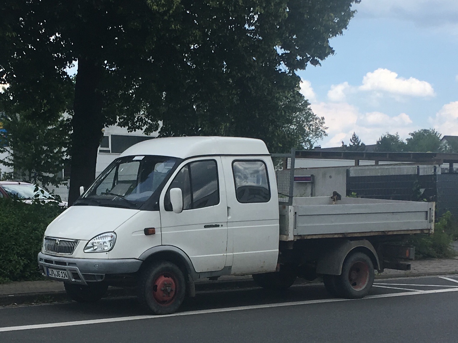 LIP JG 114, GAZ 3302 ГАЗель 33023 Double Cab, facelift, 2003–