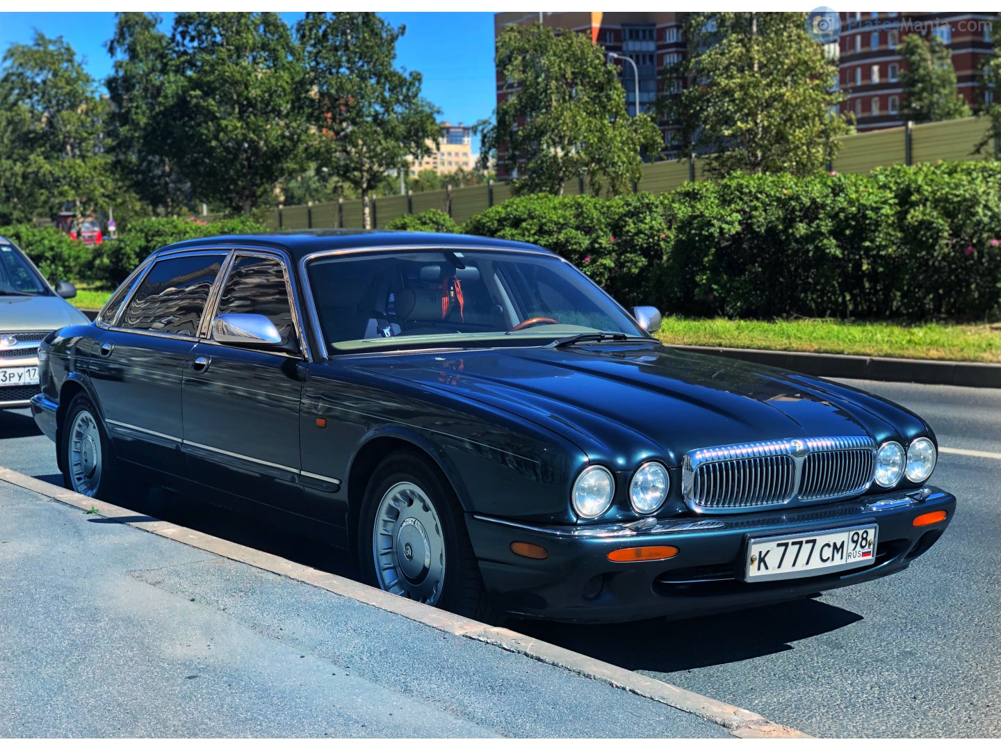 к 777 см 98, Daimler Super V8 