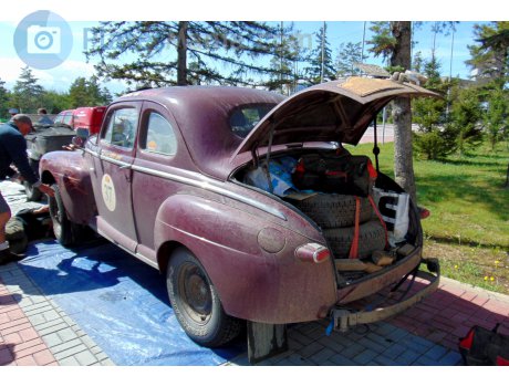 XVV 432, Ford Super Deluxe