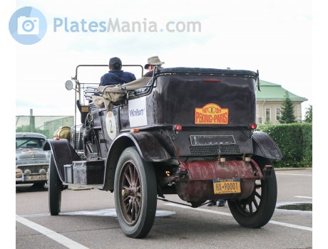 HX-90001, White Model M