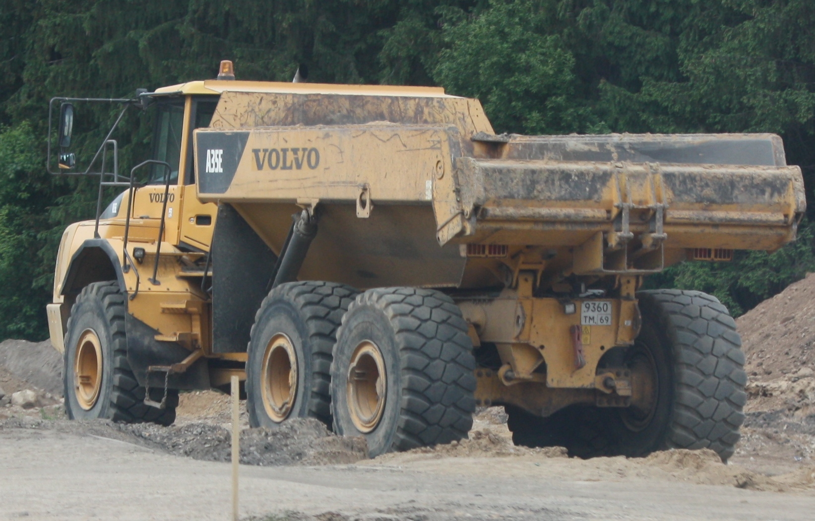 9360 тм 69, Volvo A Series 