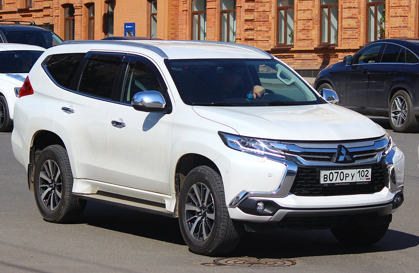 Паджеро спорт россия