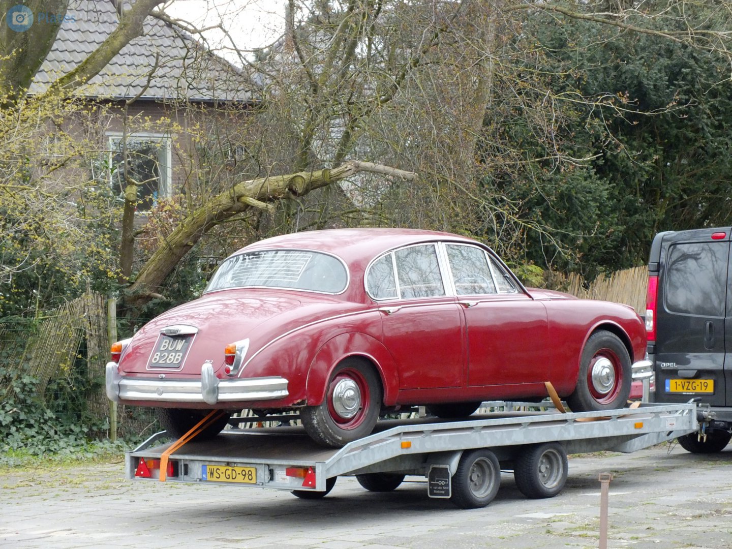 BUW828B, Jaguar Mark-Series 