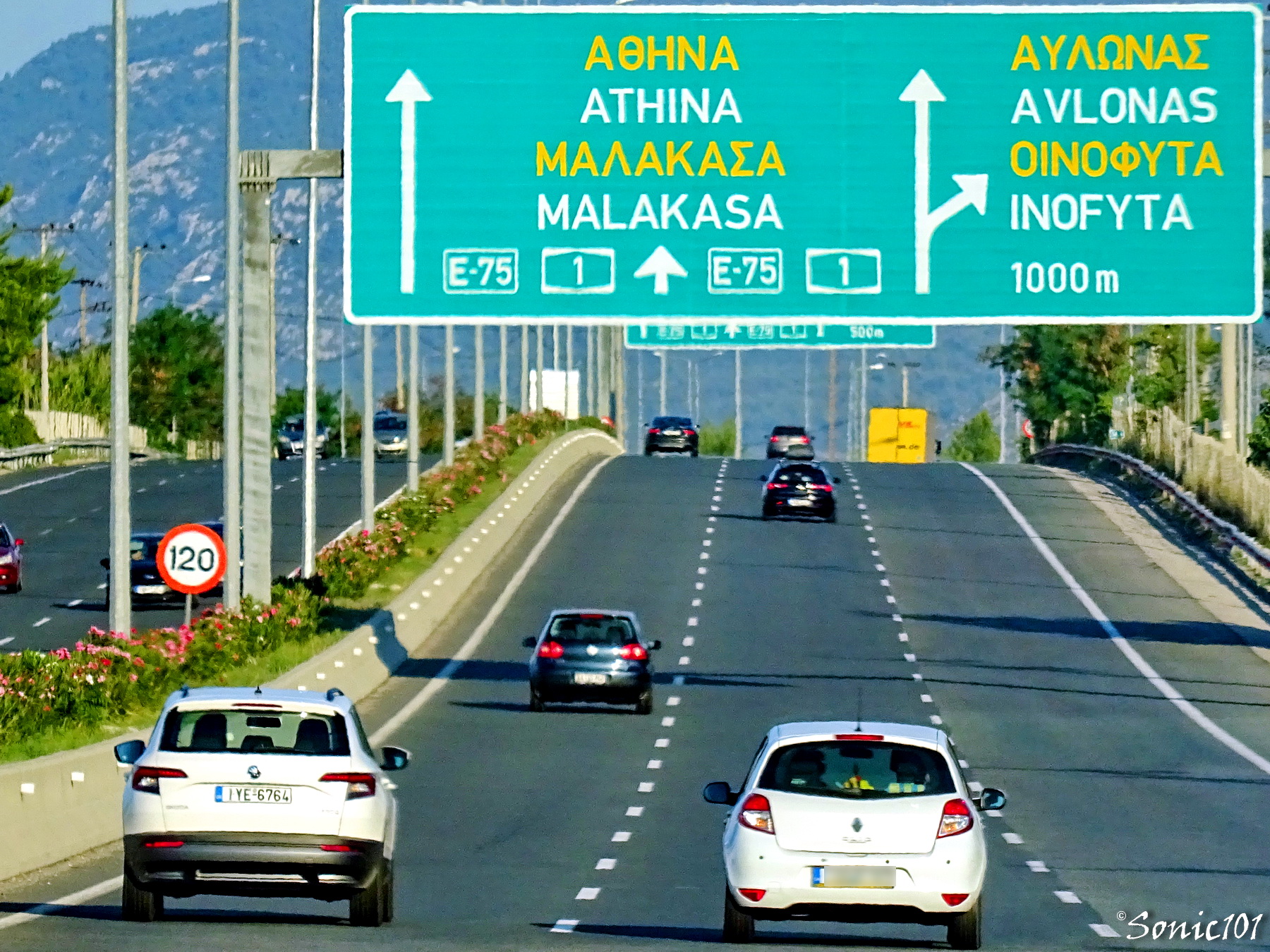 IYE-6764, Skoda Karoq 1st gen (NU7), 2017–2022