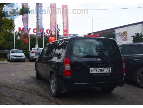 х492ве142, Toyota Probox