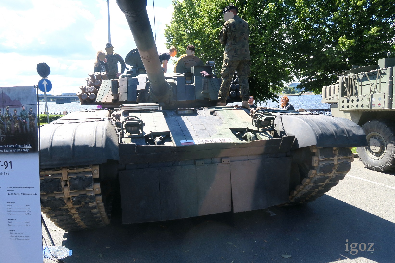 UA 0212T, Bumar-Łabędy PT-91 