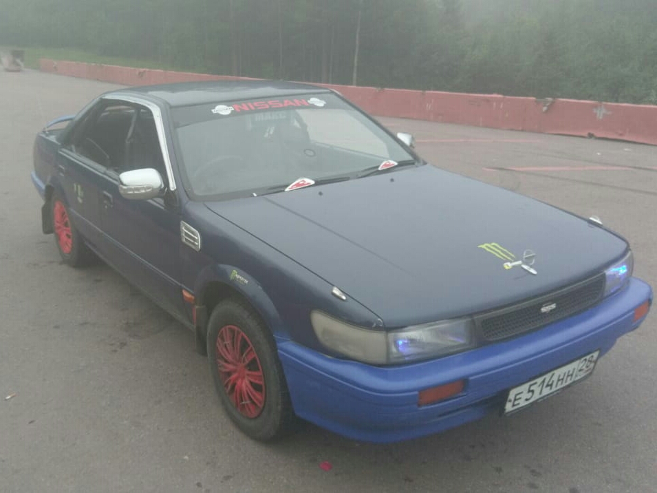 е 514 нн 28, Nissan Bluebird 8th gen Hardtop (U12), 1987–1991