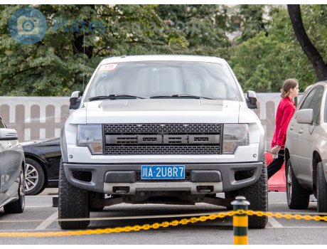 川A·2U8R7, Ford F-150