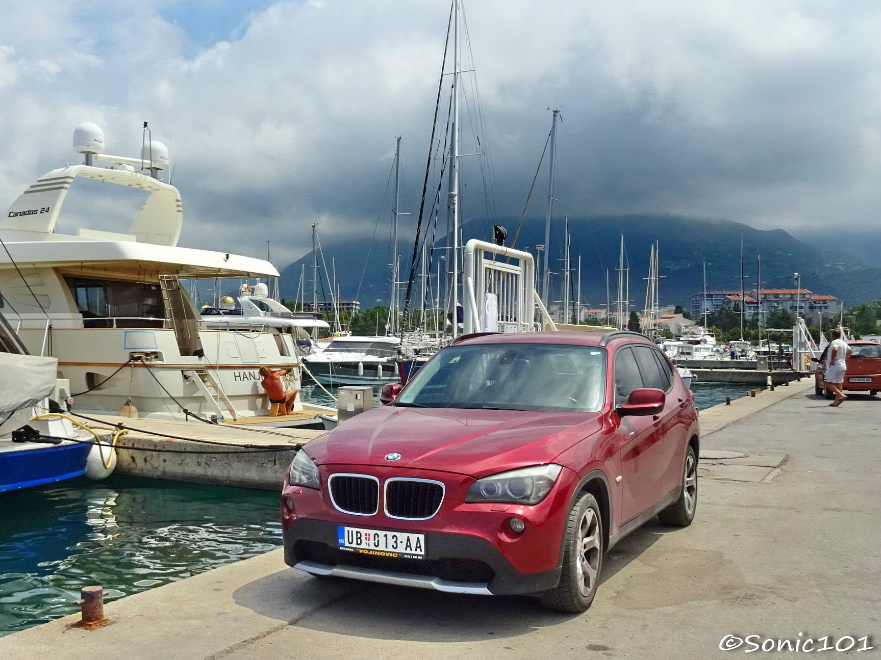 UB 013-AA, BMW X1 1st gen (E84), 2009–2015