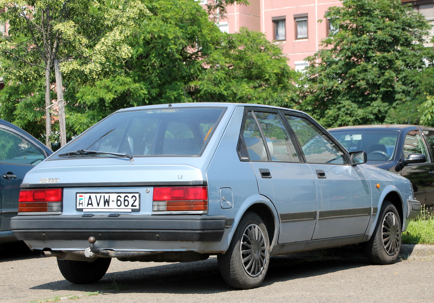 AVW-662, Nissan Cherry 4th gen 5-door Hatch (N12), 1982–1986