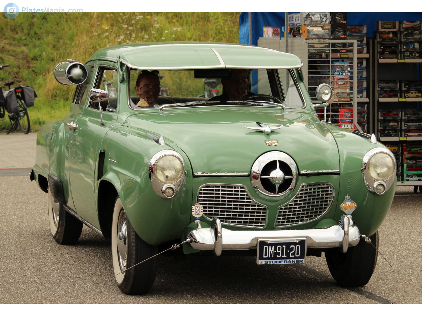 DM-91-20, Studebaker Champion 3rd gen 1950 4-door Sedan, 2nd facelift, 1949–1950