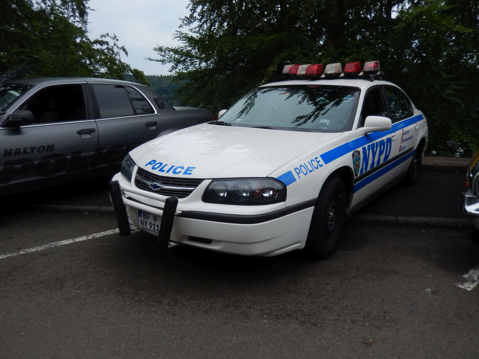 BF NY 911, Chevrolet Impala 8th gen (GMX210), 1999–2007