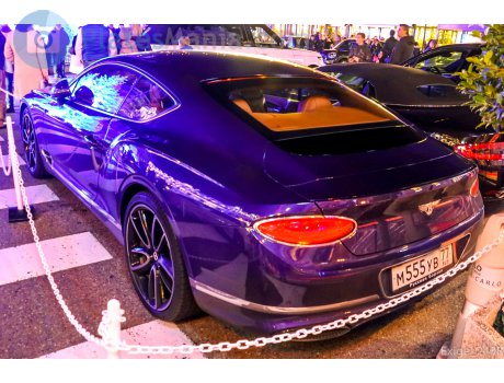 м555ув77, Bentley Continental