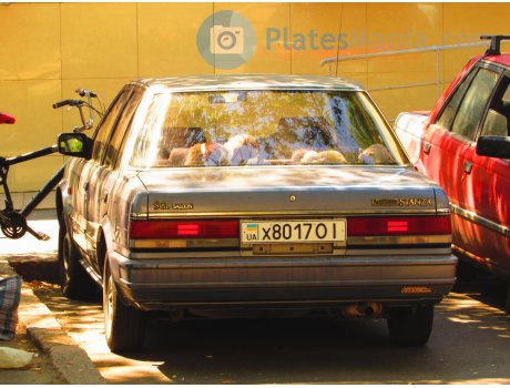 х 8017 ОІ, Nissan Stanza