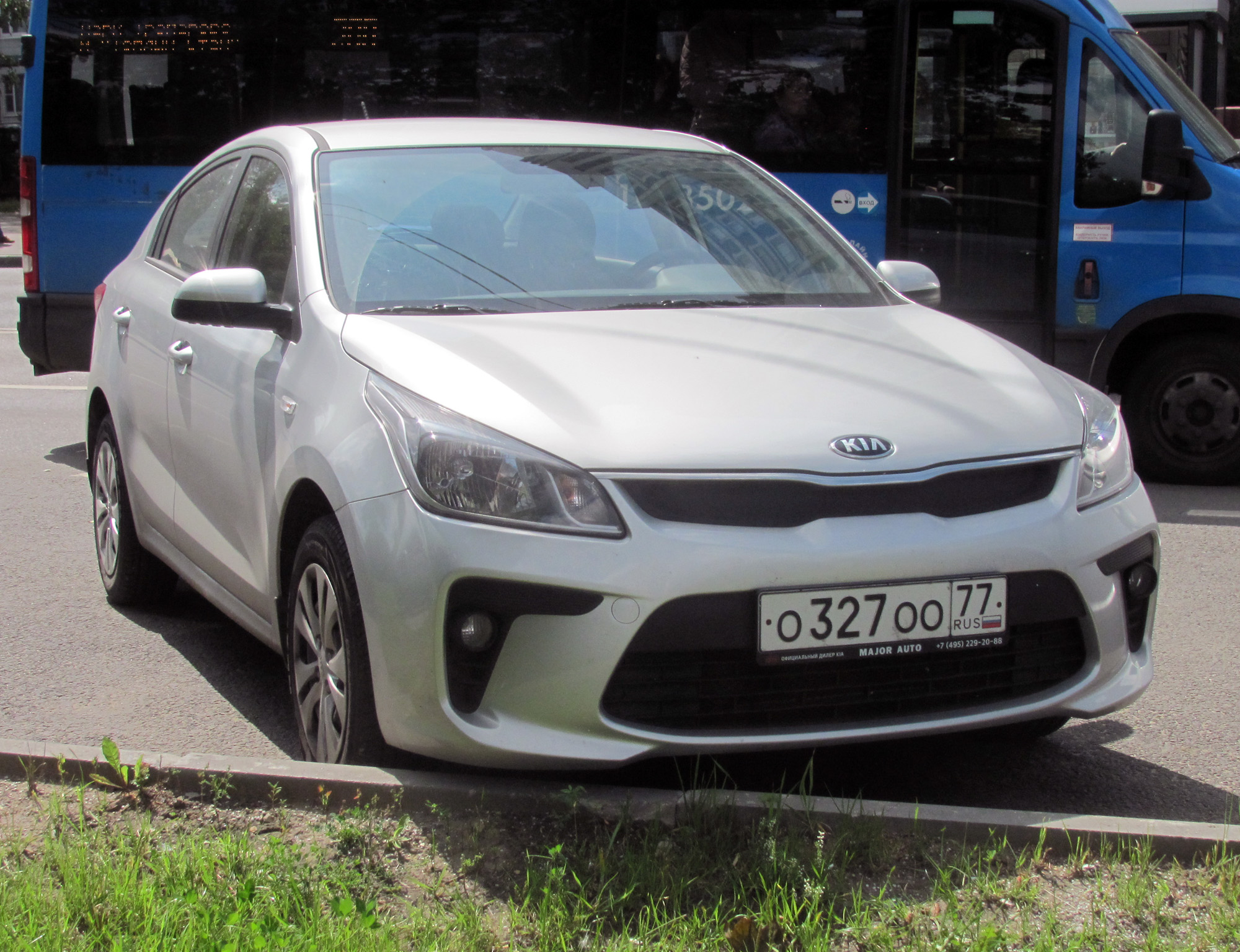 о 327 оо 77, Kia Rio 4th gen Sedan (FB; CIS-market), 2017–2020