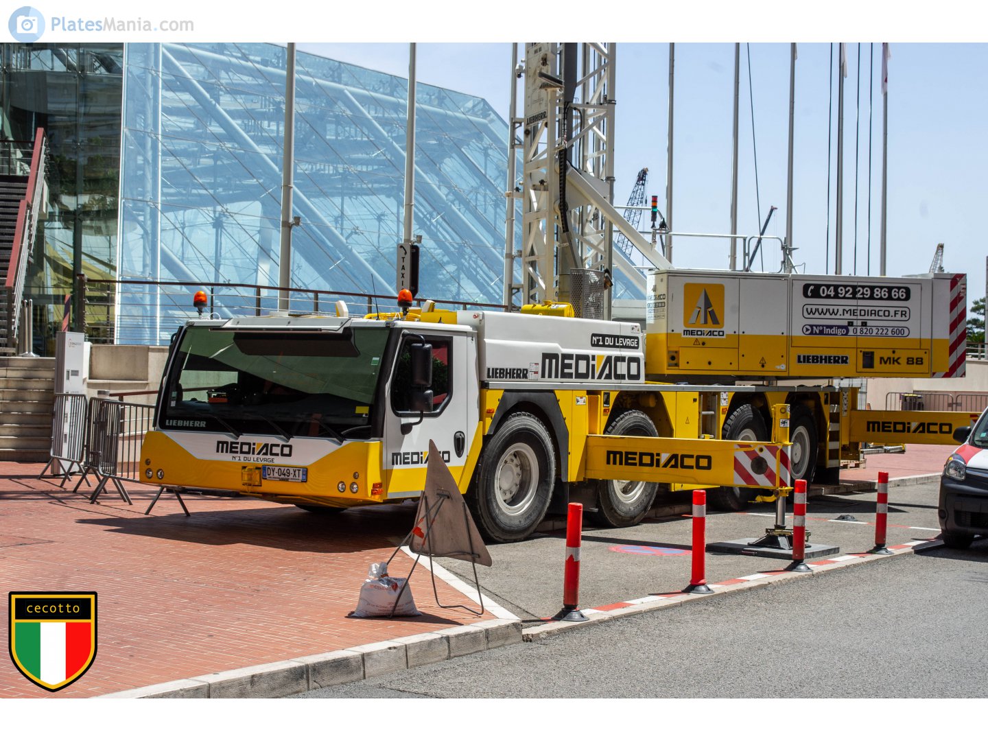 DY-049-XT, Liebherr MK 