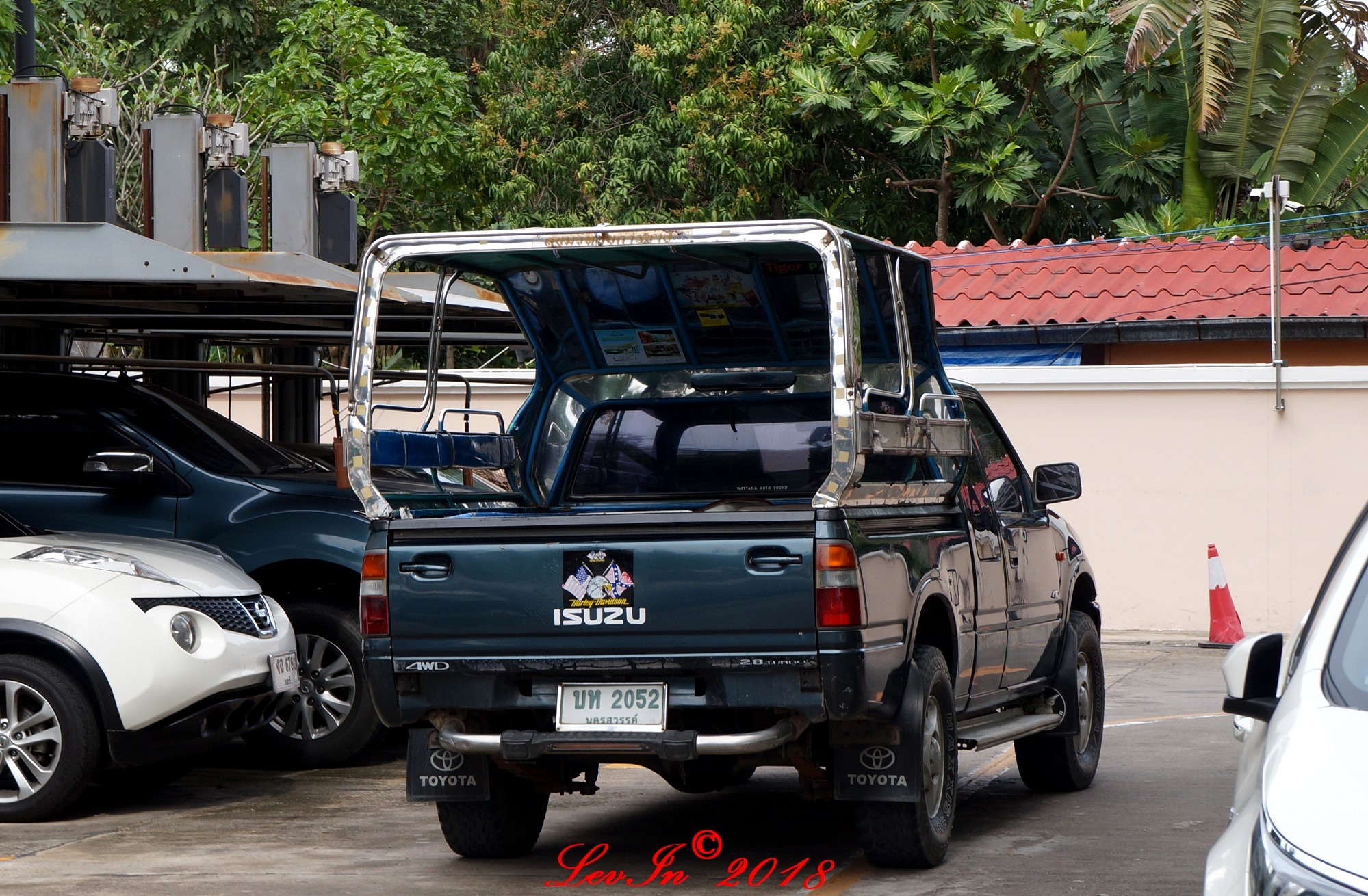 บห 2052, Isuzu Faster 3rd gen (TF), 1988-2002