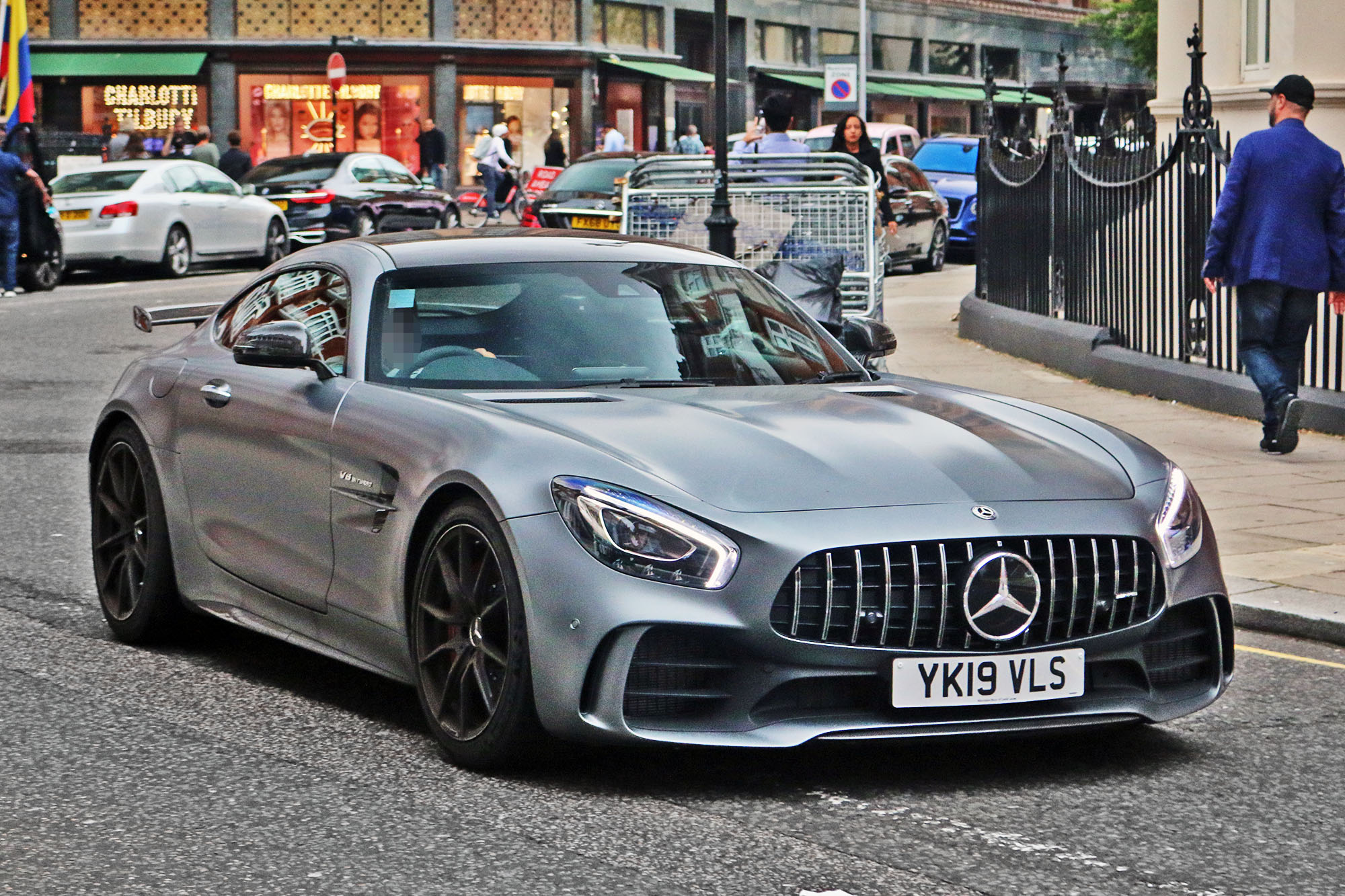 YK19VLS, Mercedes-Benz AMG GT 1st gen R Coupé (C190), 2016–2022