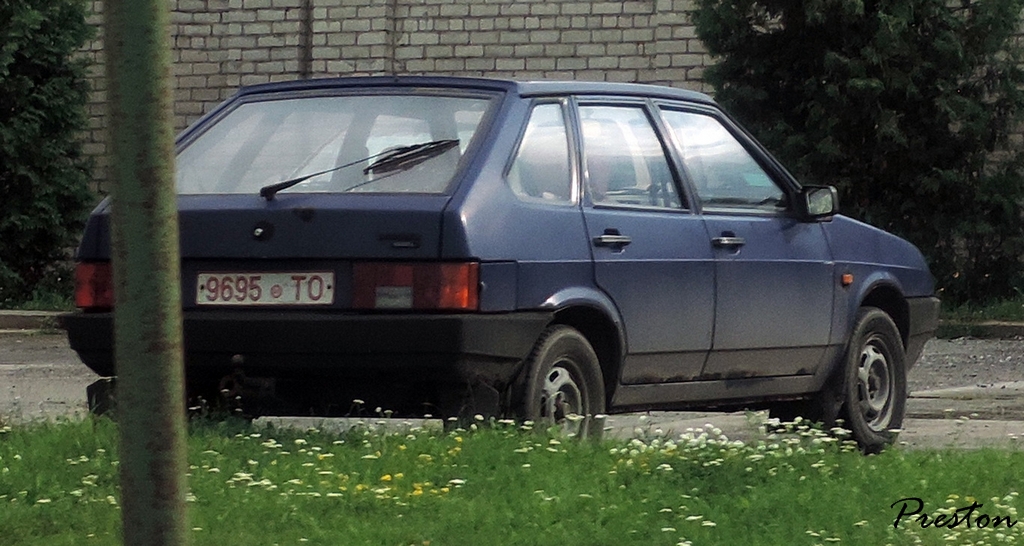 9695 TO, Lada (VAZ) 2109 2109 Спутник (Samara/Forma/Sputnik), 1987–2004 (–2011 for others)