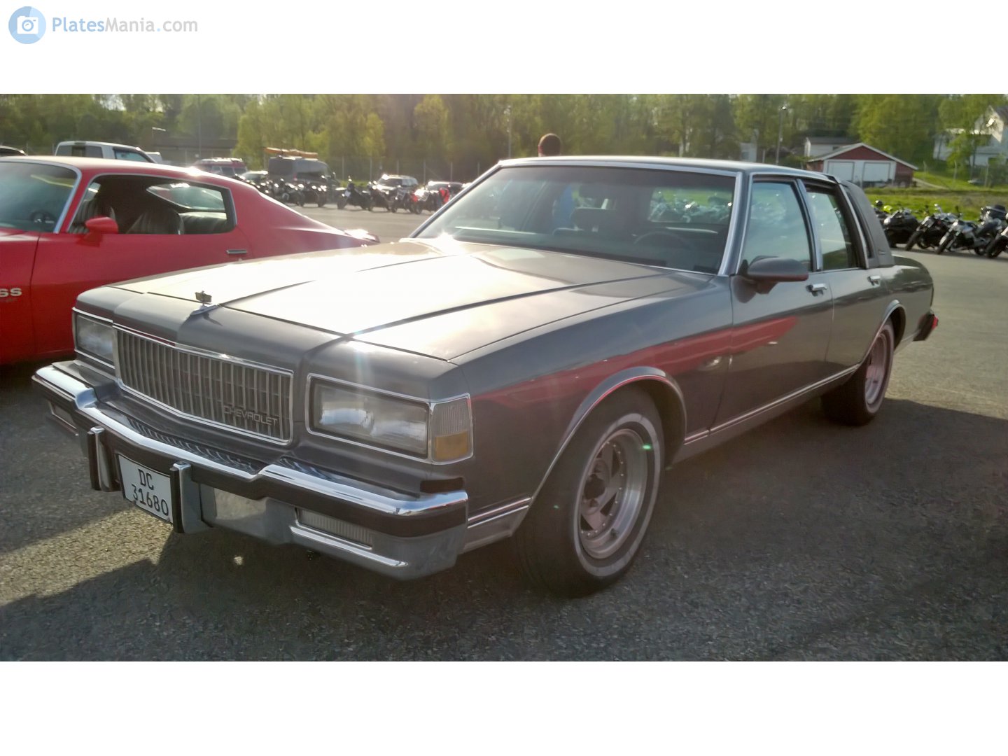 DC 31680, Chevrolet Caprice 3rd gen 4-door Sedan (69; B-body), 1976–1989