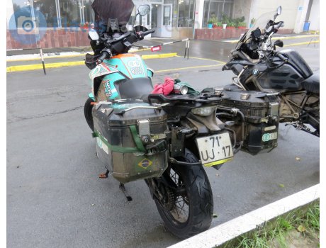 71-UJ-17, KTM Adventure