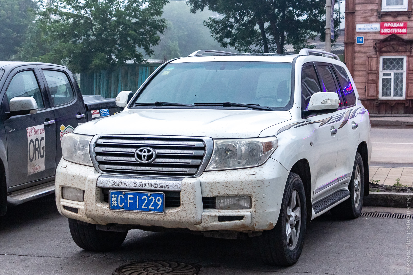 冀C·F1229, Toyota Land Cruiser 200 (J200), 2007–2011