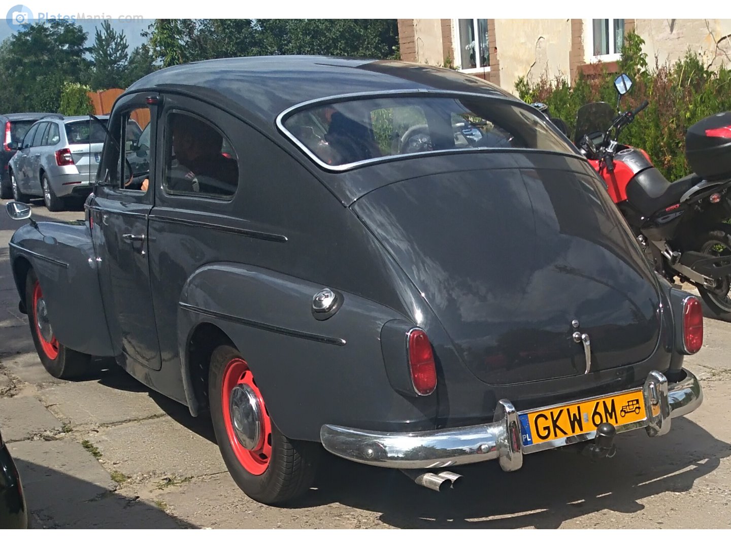 GKW 6M, Volvo PV-Series 