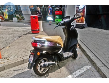 S-BJX-775, Peugeot Kisbee