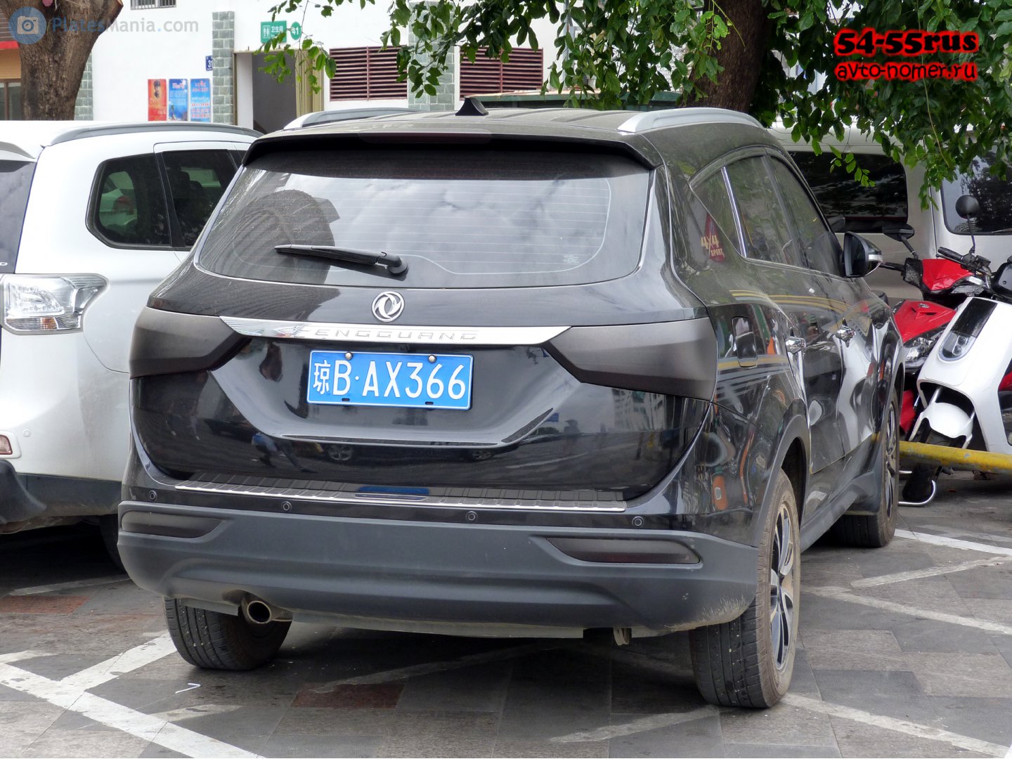 琼B·AX366, DongFeng Fengguang 580 