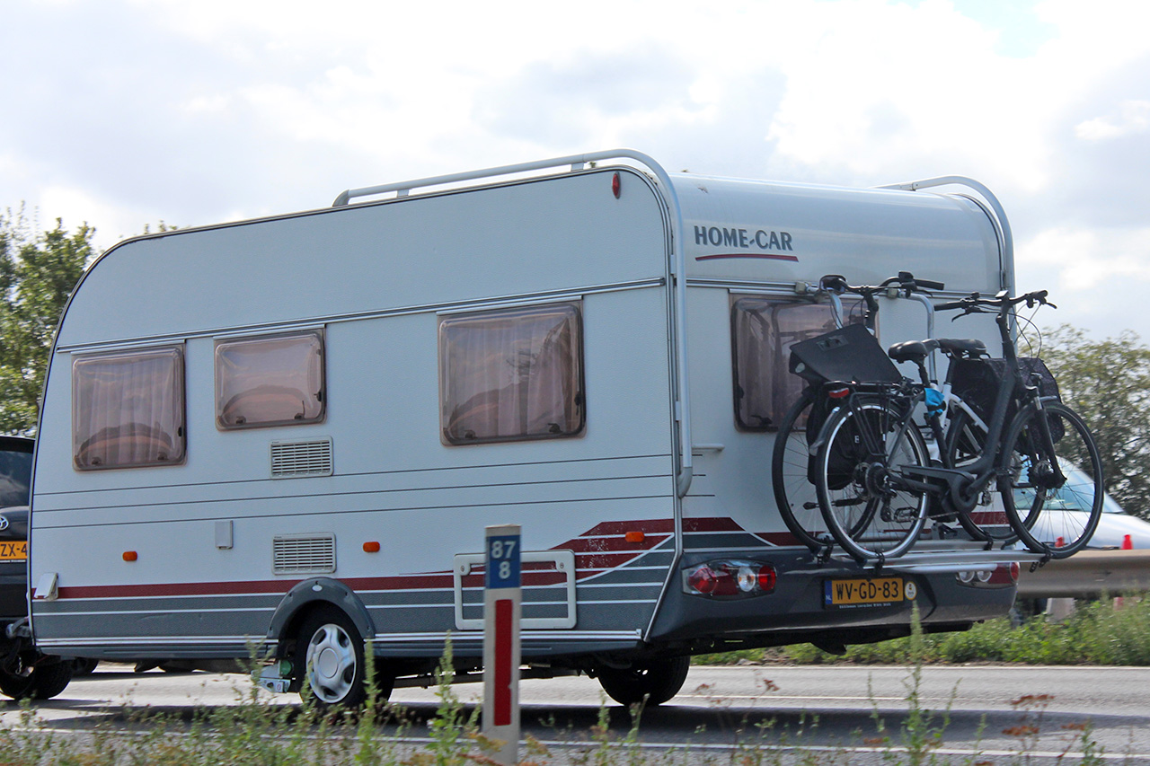 WV-GD-83, Home-Car Caravans Racer 