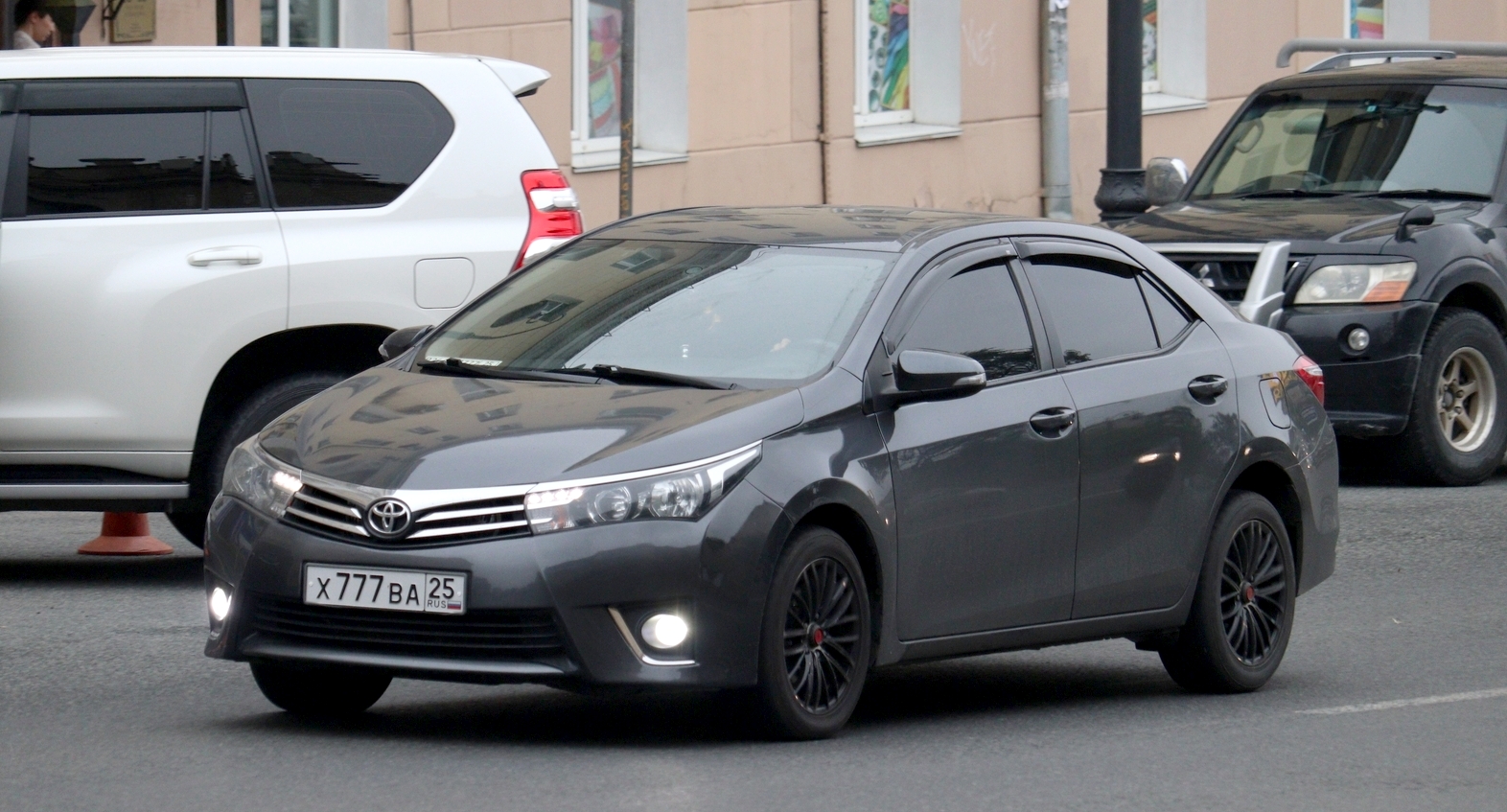 х 777 ва 25, Toyota Corolla 