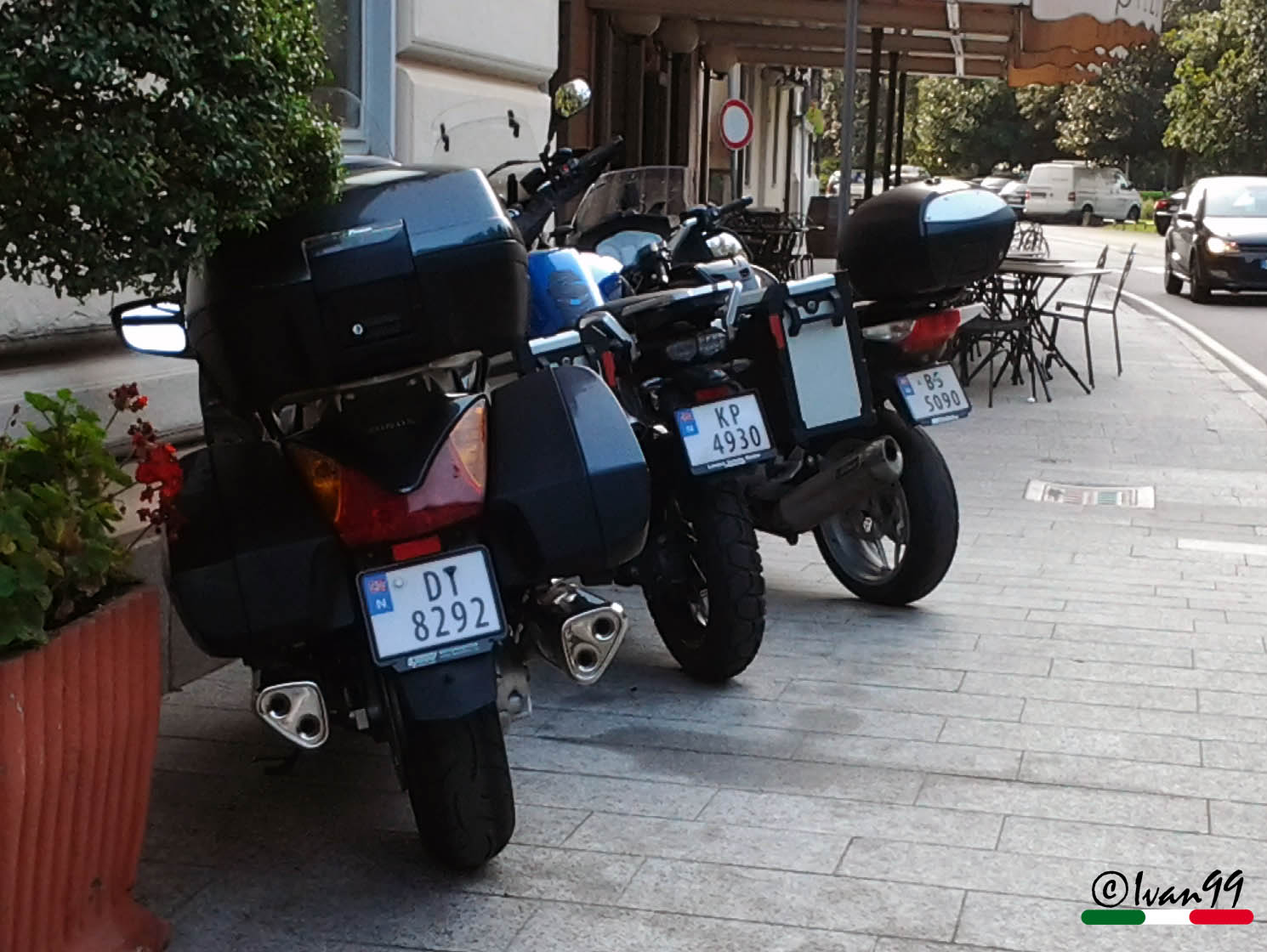 DT 8292, Honda ST Series ST1300 Pan European, 2002–2013