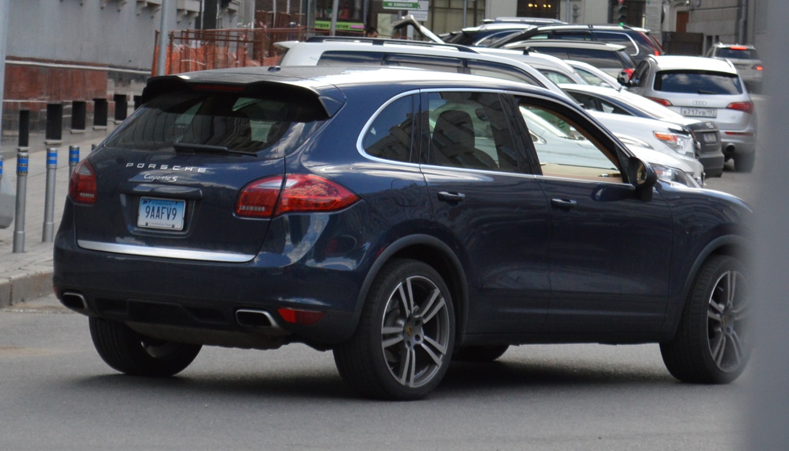 9AAFV9, Porsche Cayenne 2nd gen (958; 92A), 2010–2014
