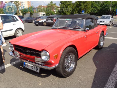 BG 1721-RK, Triumph TR6