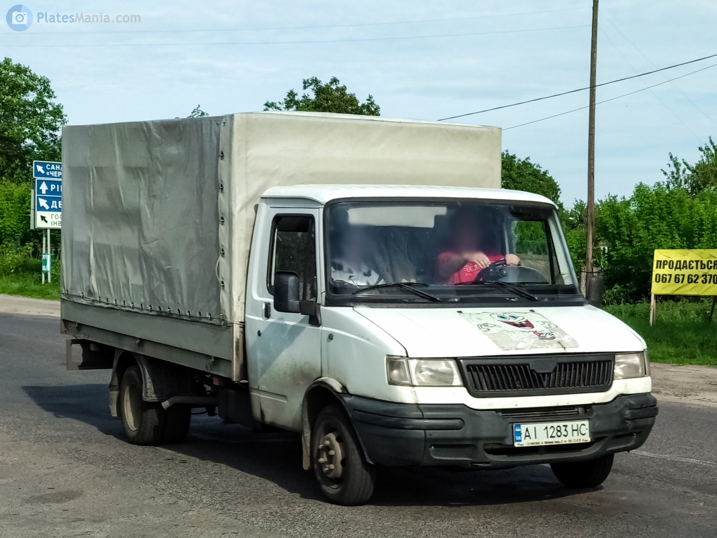 AI 1283 HC, LDV Convoy 