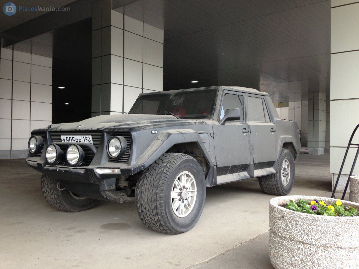 к 805 вр 190, Lamborghini LM-002 1st gen, 1986–1992