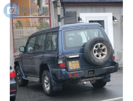 949 ZQ 31, Mitsubishi Pajero