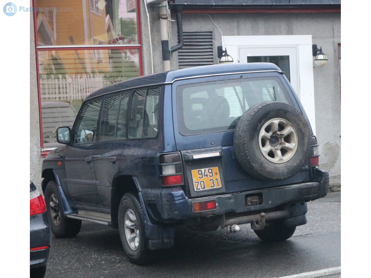 949 ZQ 31, Mitsubishi Pajero 2nd gen 5-door SUV (V40/NH/NJ/NK/NL), 1991–1999 (–2008 for PH-market)
