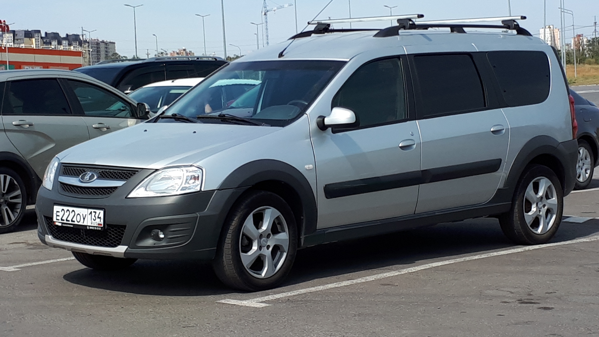 Lada largus r90. автомобиль ларгус с пробегом. рено ларгус белый. рено ларгус 2016 года. переделка ларгуса chs.