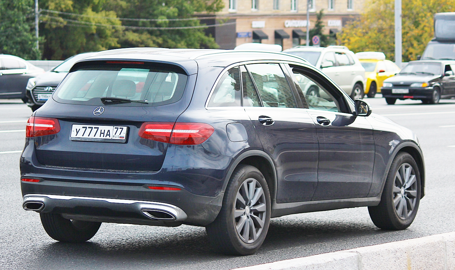 у 777 на 77, Mercedes-Benz GLC-Klasse 1st gen SUV (X253), 2015–2019