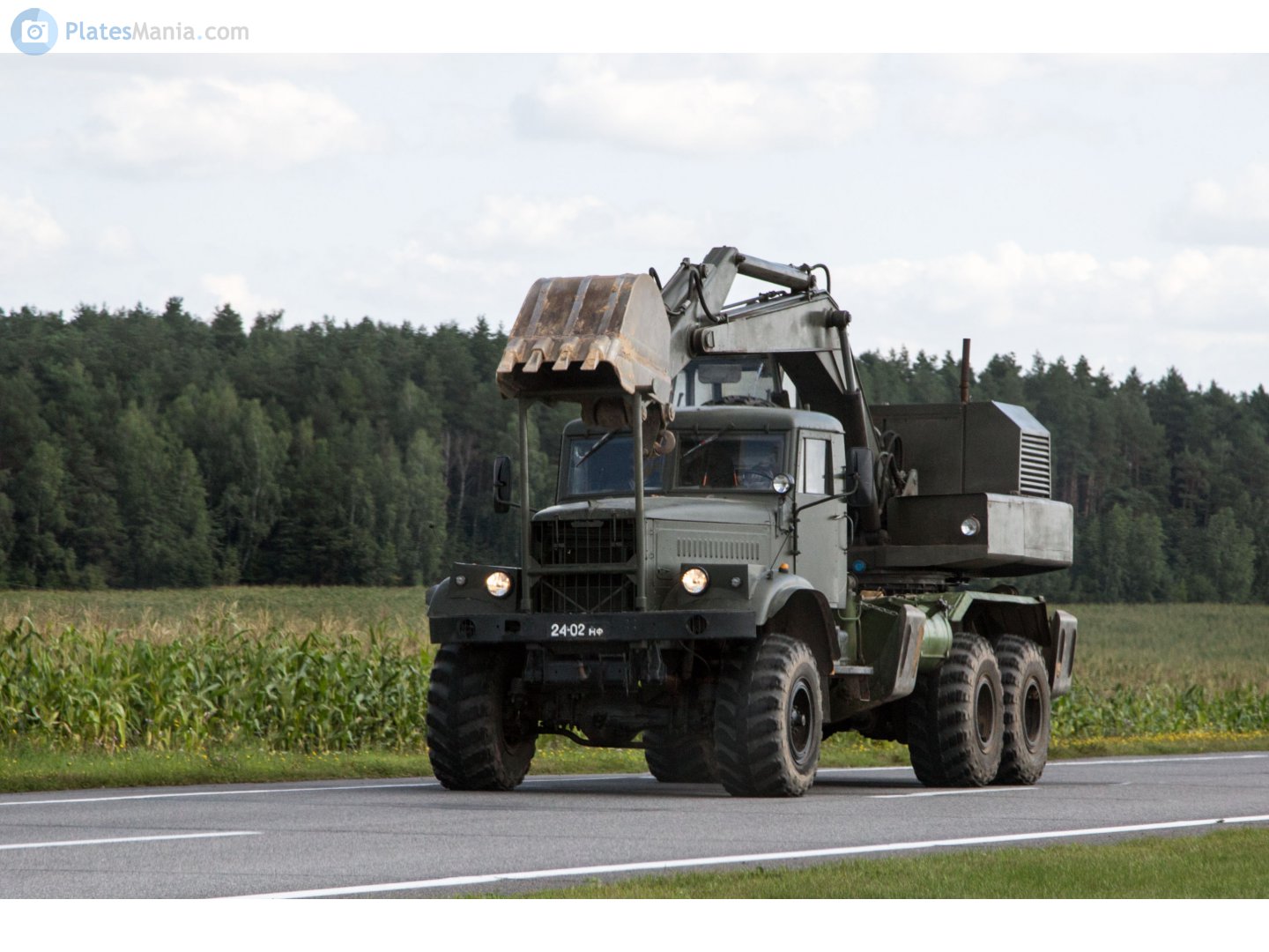 2402 НФ, KrAZ 255 