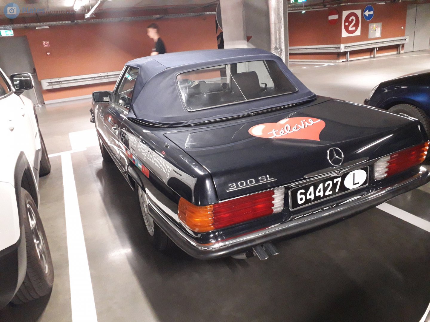 64427, Mercedes-Benz SL-Klasse 3rd gen (R107), 1971–1989