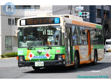 練馬 200 か 1257, Isuzu Erga