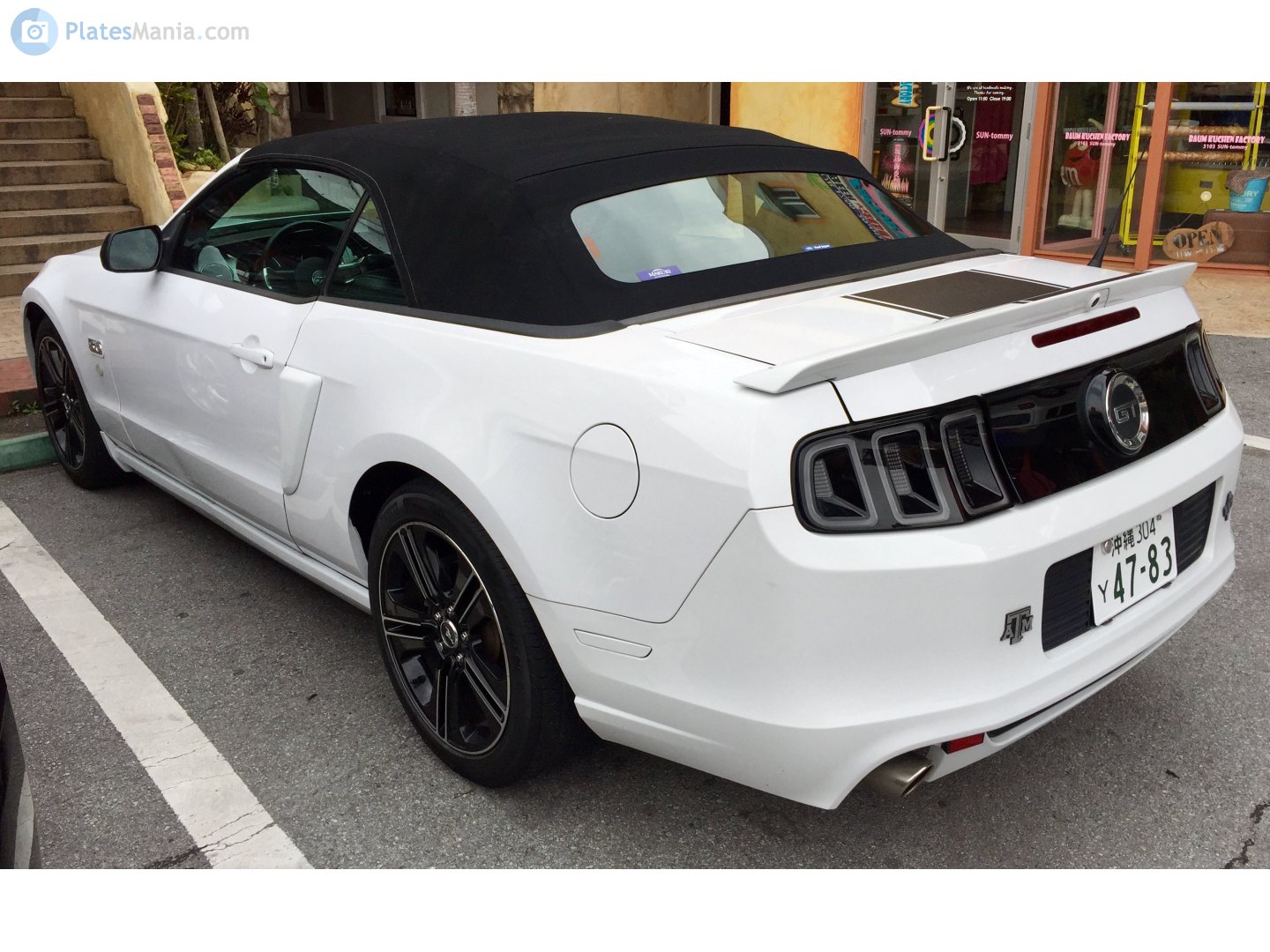 沖縄 304 Y 4783, Ford Mustang 5th gen 2-door Coupé (S197), 2nd facelift, 2012–2014