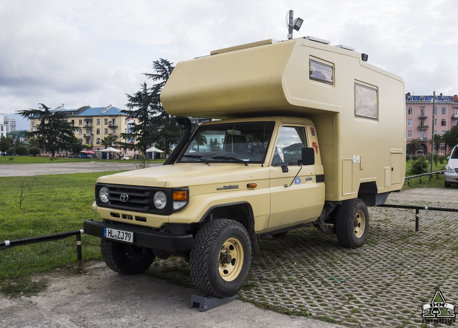 HL ZJ 79, Toyota Land Cruiser 70 Pickup (J75/J79), 1984–2007