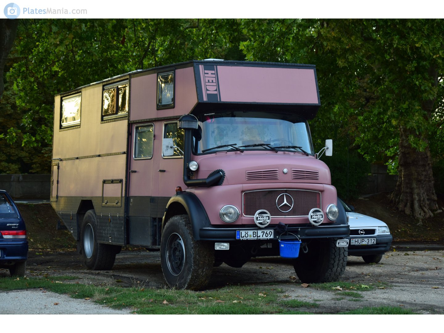 LÖ BL 769, Mercedes-Benz L/LA-Series Trucks 